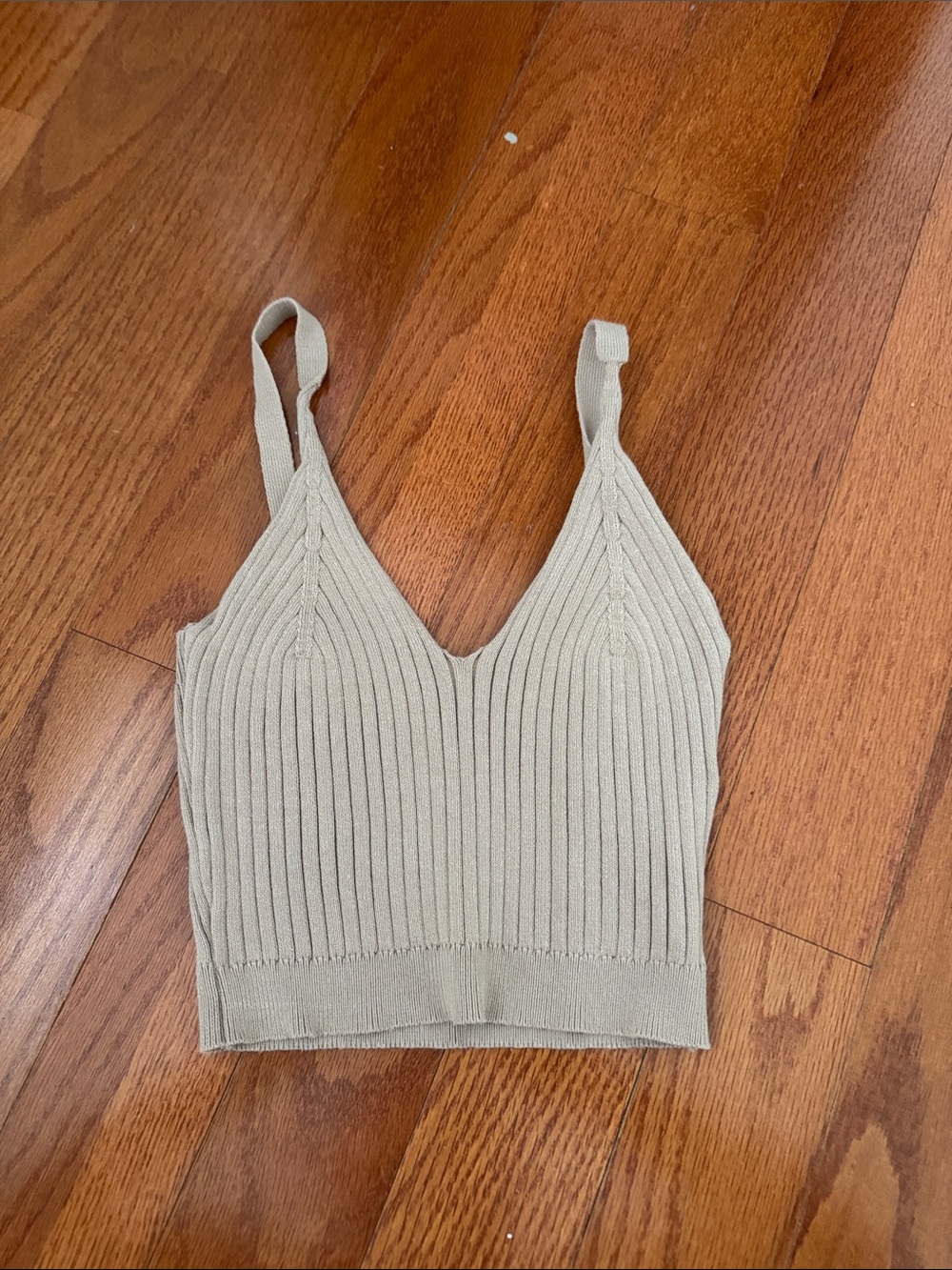 Ribbed Knit V-Neck Cropped Tank Top in Light Taupe